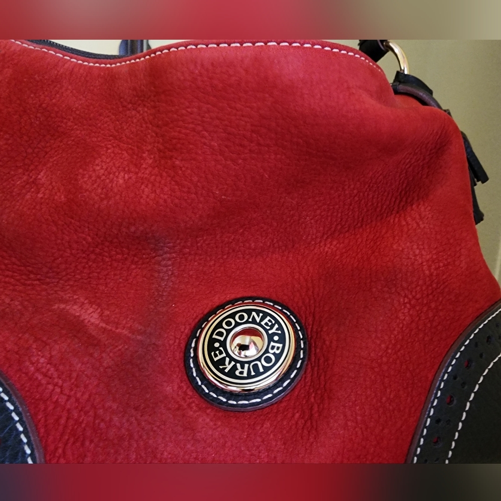 Dooney & Bourke Scarlet & Brown Shoulder Bag - Picture 4 of 8